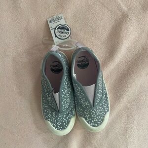 OshKosh B'gosh Blue Floral Slip-On Shoes